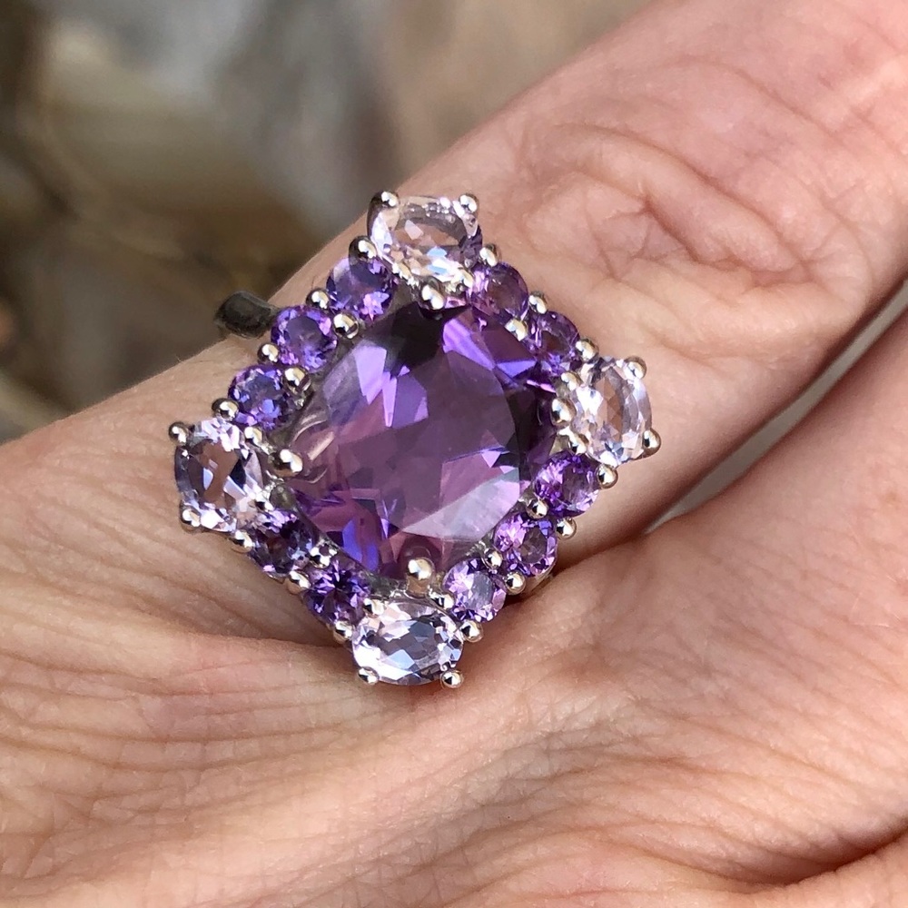 Gem Insider® Sterling Amethyst Halo Ring Sz 7